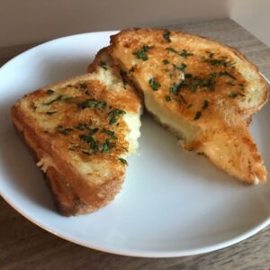 Hl – Cheese Garlic Bread